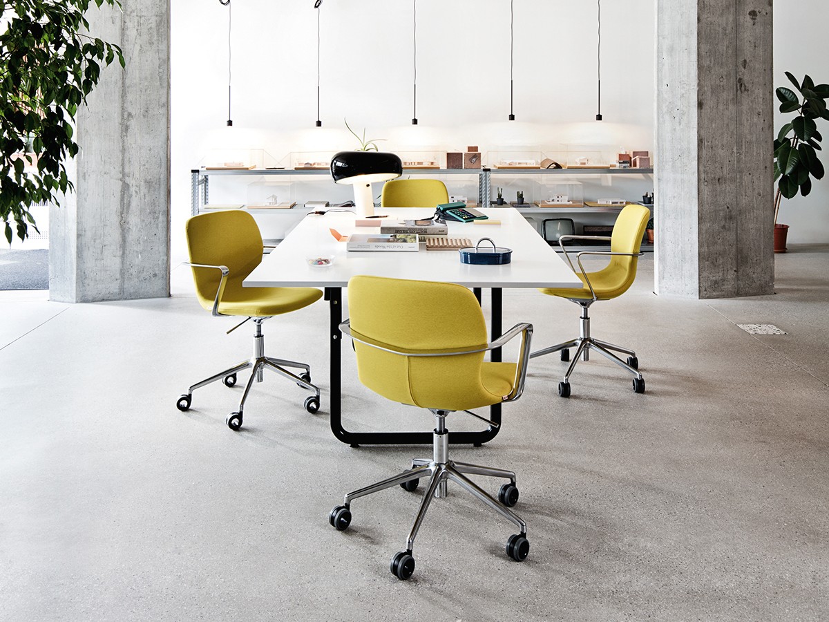 ������ ��� ������������ Mi Chair - ���� 7